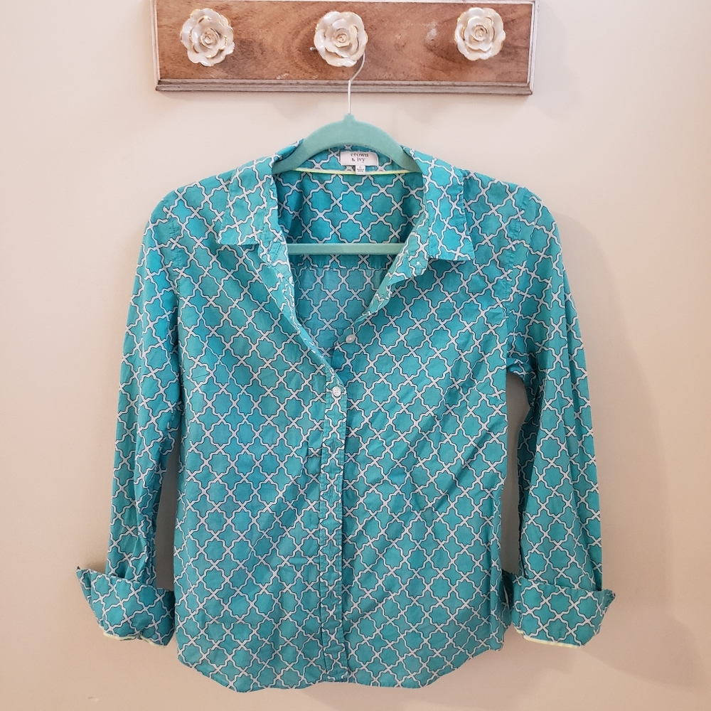 Crown and Ivy blouse